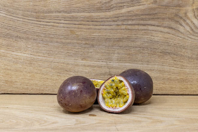 Passionfruit (Each)